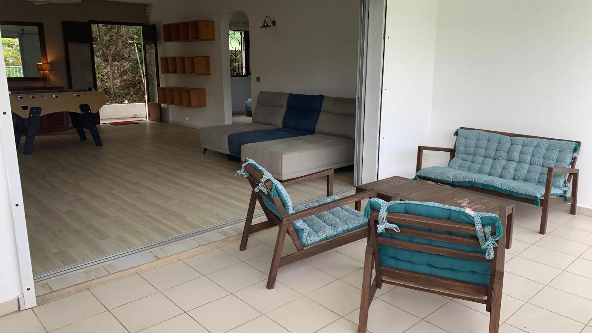 Haut De Villa Quartier Calme 르 고지에 아파트